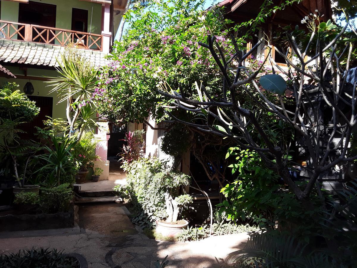 Blue Star Bungalows & Cafe Amed Exteriér fotografie