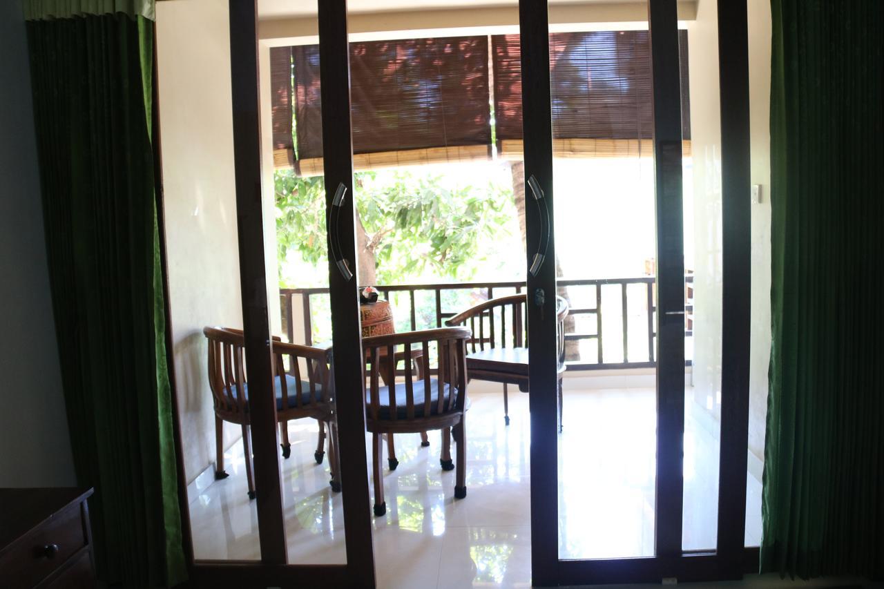 Blue Star Bungalows & Cafe Amed Exteriér fotografie