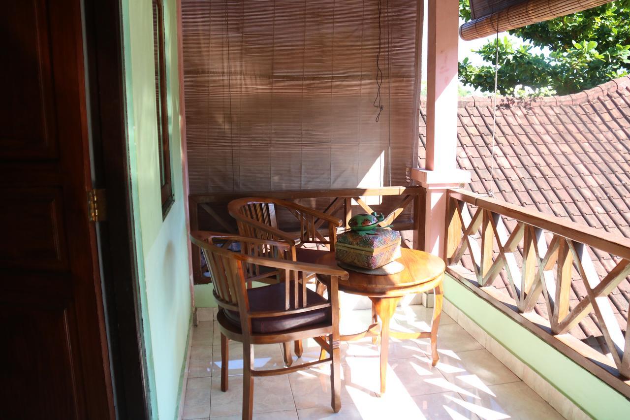 Blue Star Bungalows & Cafe Amed Exteriér fotografie